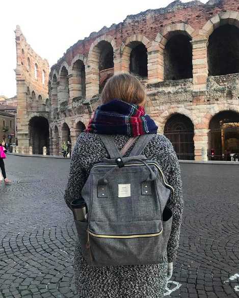 什么牌子的双肩包结实好看又实惠,推荐几款值得买的双肩包