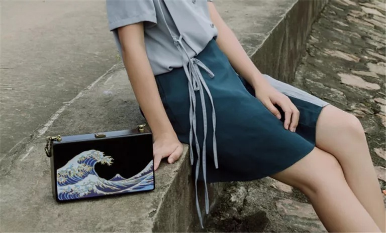 小ck包哪个款式比较出名,像小ck一样的小众包品牌