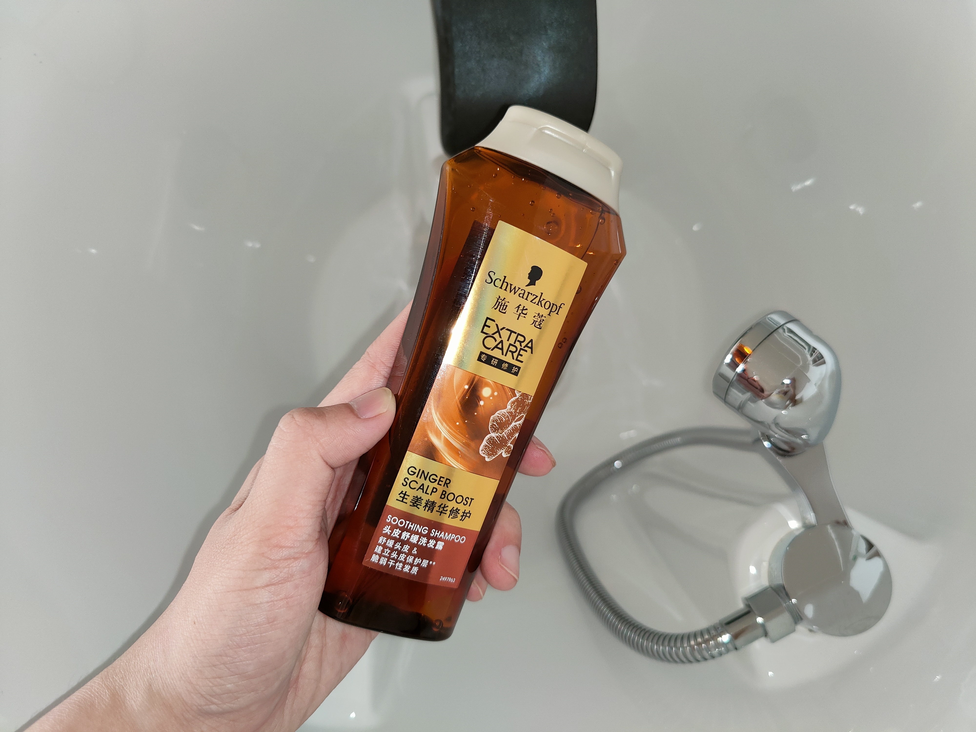 施华蔻怡然头皮舒缓呵护精华素,施华蔻生姜防脱发洗发水怎么样