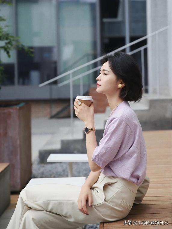 西装小脚直筒裤雪纺衫春夏,紧身裤搭配露肩衫洋气还清新减龄