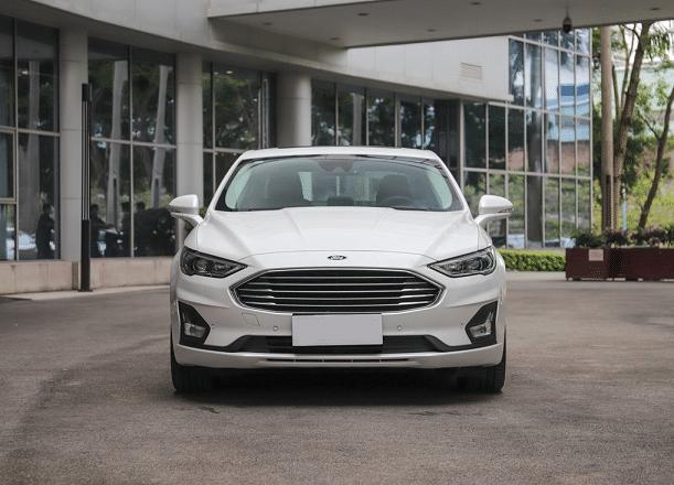 全新一代福特蒙迪欧值得购买吗,从爆红到过气