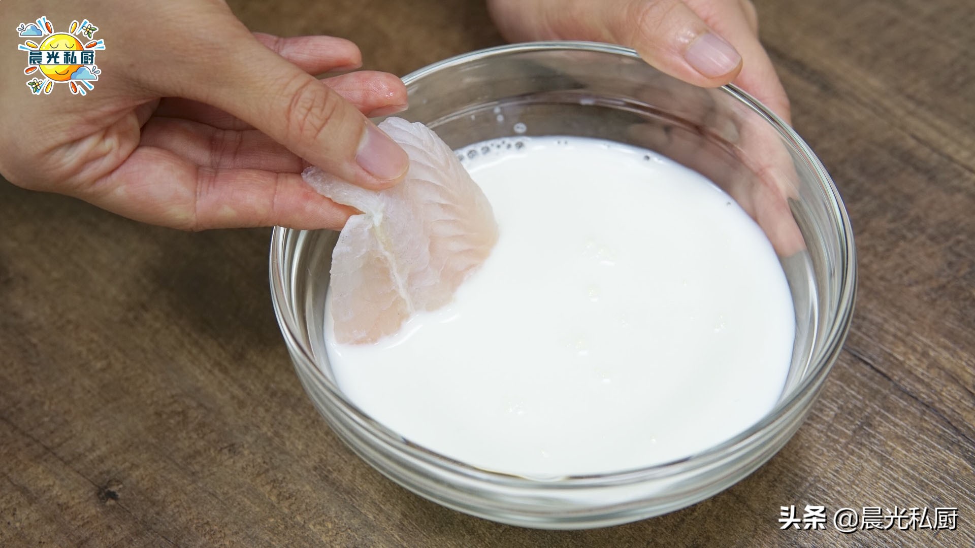 做马蹄糕可以用木薯粉代替马蹄粉,马蹄糕的马蹄粉可用木薯粉代替吗