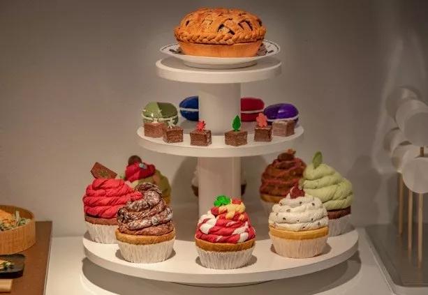 中国人烧给死人的纸扎，登上巴黎设计周，还被法国的博物馆收藏？