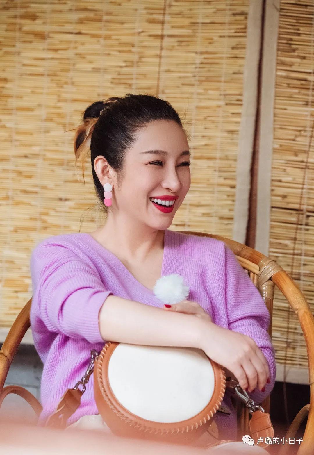 被秦海璐穿过的那些牌子,简直就是中年姐姐穿搭的模版