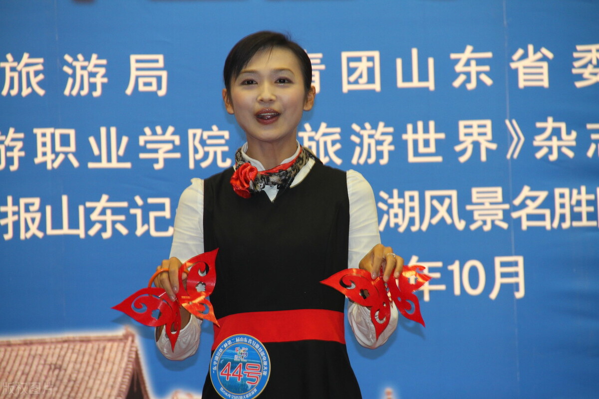 导游资格证考试每年有几次,青岛市导游资格证考试报名人数