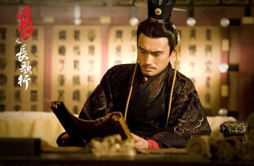 光武帝刘秀有一次打了败仗,光武帝刘秀为什么不能控制士族