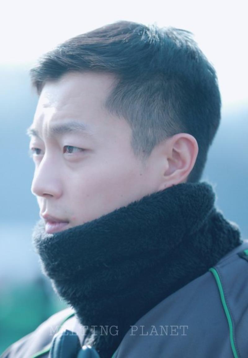 尹斗俊足球视频,尹斗俊踢足球