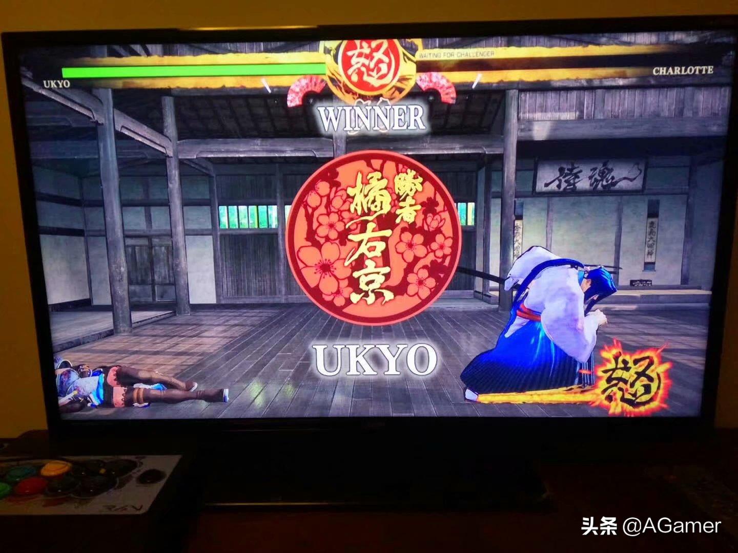 经典街机游戏抱回家！NEOGEOArcadeStickPro摇杆提前开箱测评