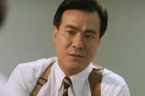 57岁周星驰历经4段感情，罗慧娟对他影响最为深，莫文蔚不计前嫌