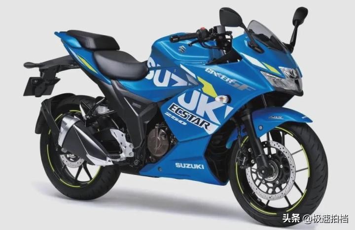 超跑敞篷红色不高于150万,四座敞篷超跑20万左右