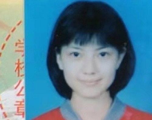 高圆圆生来是个美人胚子,高圆圆小学时期的一张证件照曝光