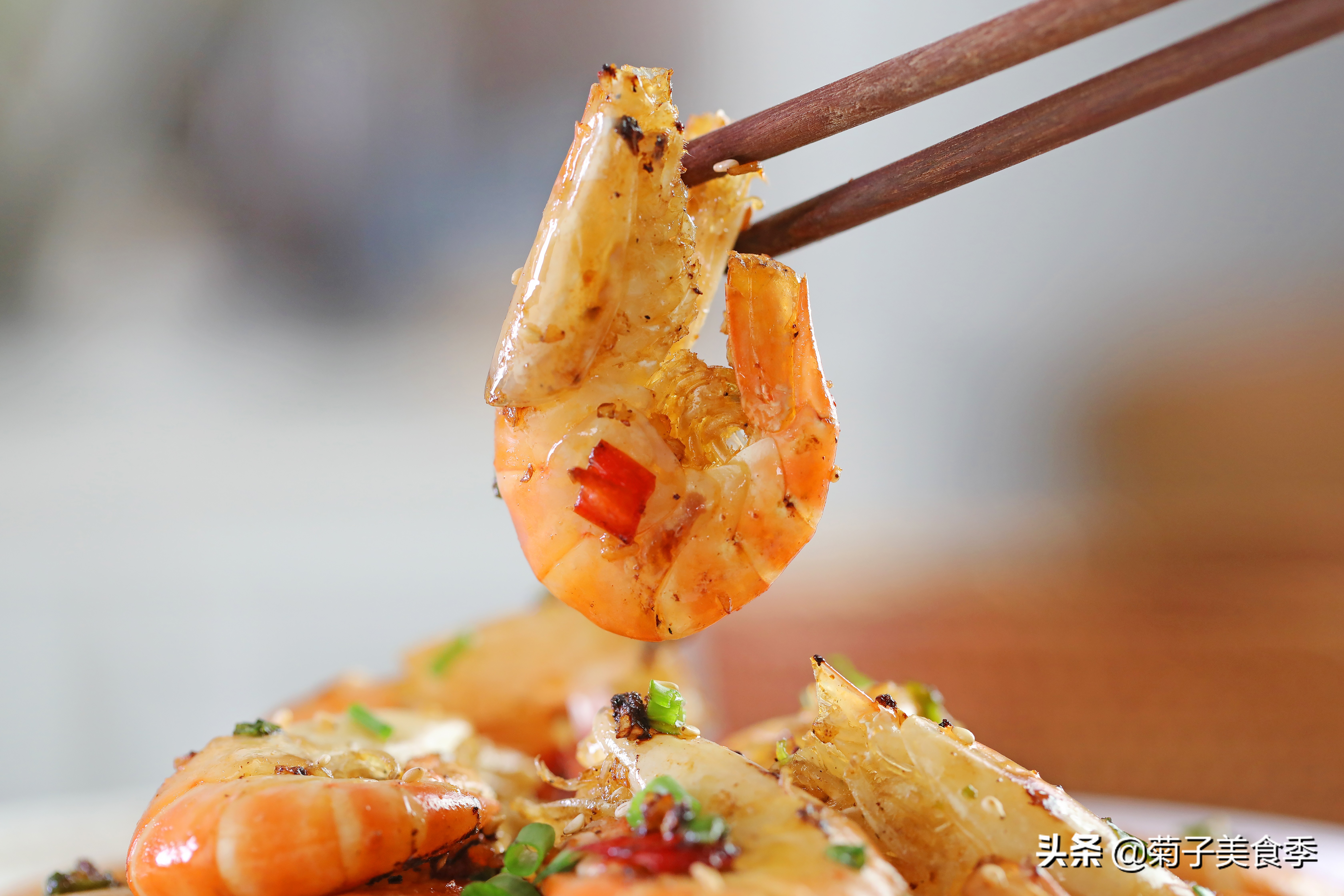 东京奥运会首金中国杨倩，最爱吃妈妈做的油焖大虾，10道虾推荐