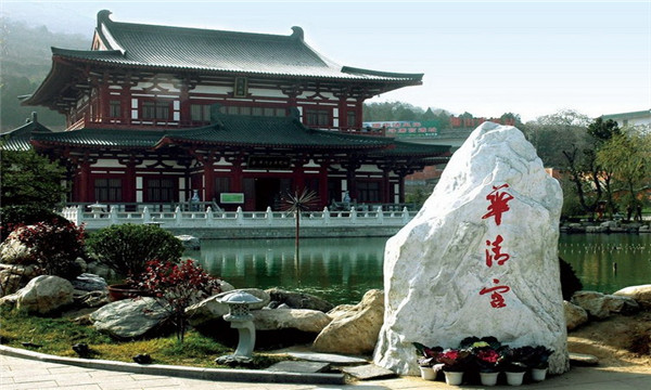 唐玄宗亲自为儿子穿黄袍加尊号，为何还被赶入太极宫孤独愤恨辞世