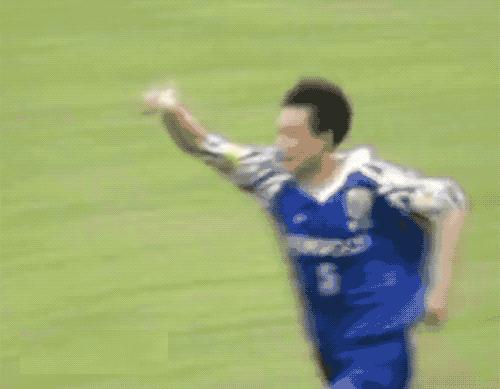 盘点来自安徽十大知名足球运动员,国内40年最强的足球运动员