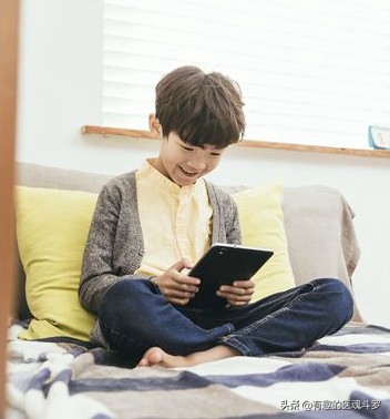 跷二郎腿腓总神经损伤吃什么药,跷二郎腿腓总神经损伤怎么治疗