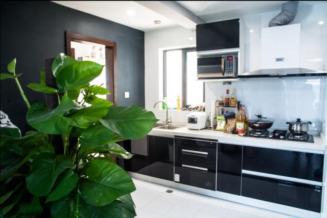 科研海归在摩玛城买了一室一厅，这样改造，小家变大家