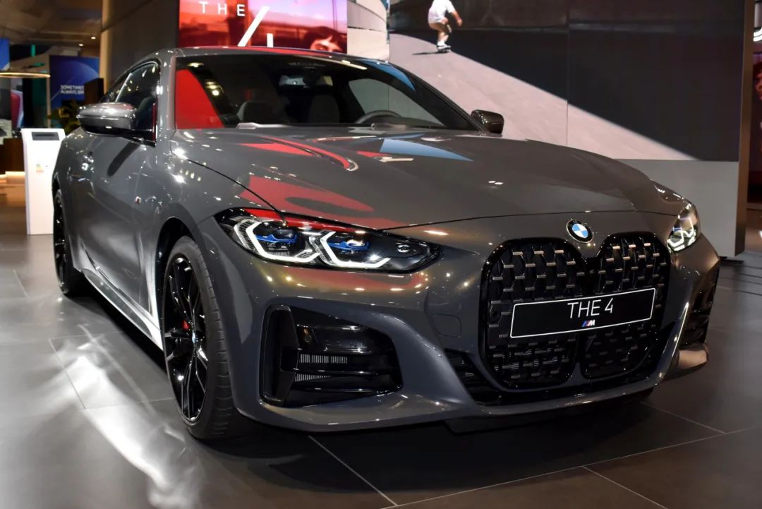 宝马车漆哪个颜色最贵,宝马的车漆怎么样