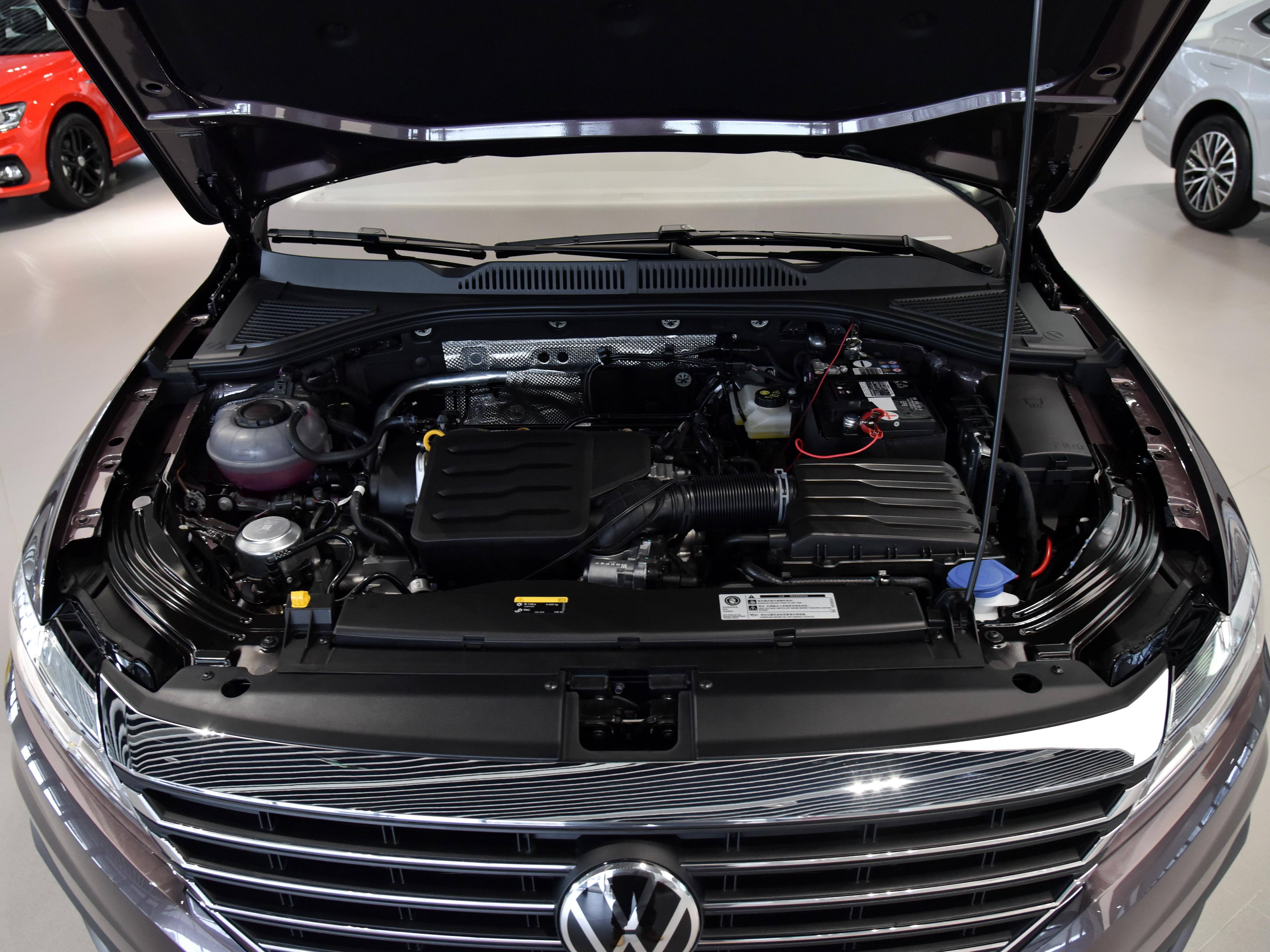 自动挡车油耗低质量好性价比高,大众朗逸1.6自动油耗一公里多少钱