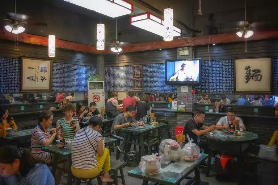 上海面馆沪西老弄堂地址,上海闸北区十大人气面馆