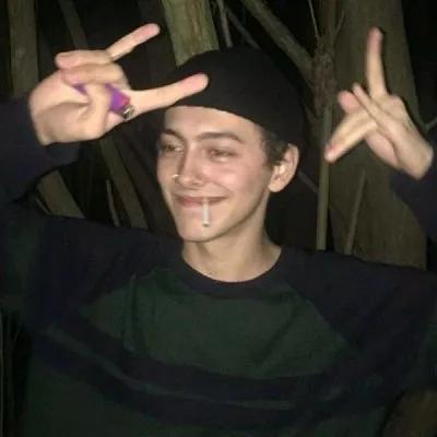 欧美头像ins高级小孩,欧美大叔成熟有魅力头像