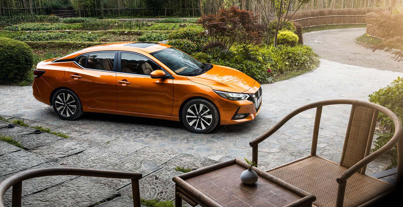 新款轩逸和卡罗拉哪个适合家用,轩逸和卡罗拉选哪个好家用