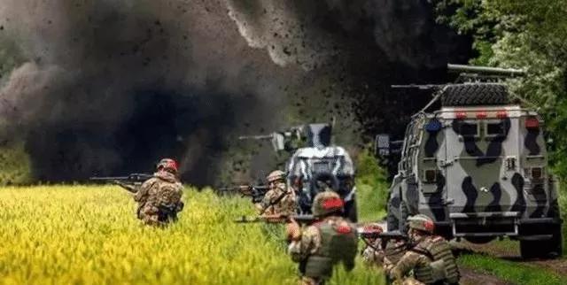 30个步兵旅进入战斗状态，10颗侦察卫星紧急上线，西部局势已升级