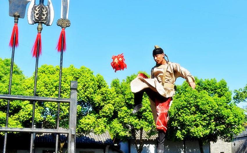 世上最早的足球队,足球历史上最伟大的发明