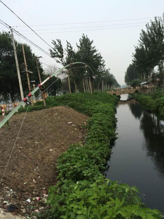 路亚打黑怎么找黑鱼,路亚钓法打黑