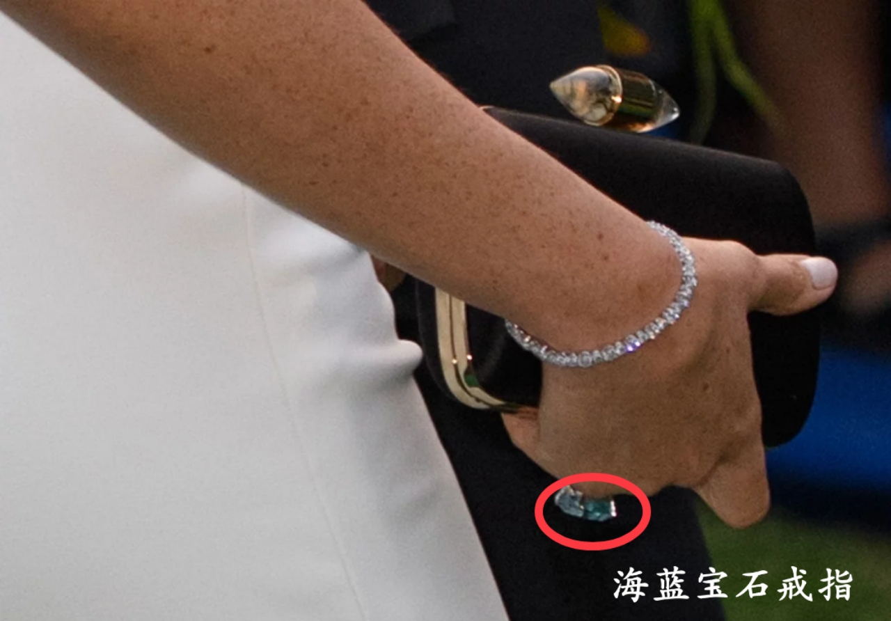 梅根戴卡地亚戒指,梅根个人珠宝