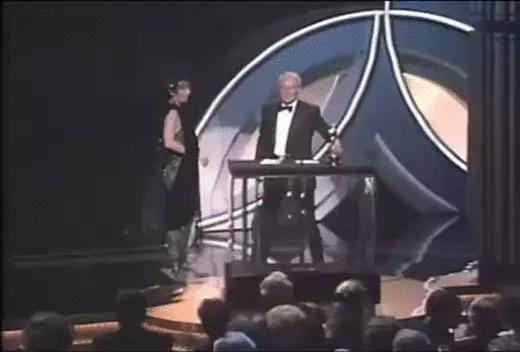 时尚女王智慧与美貌,时尚女王穿着打扮