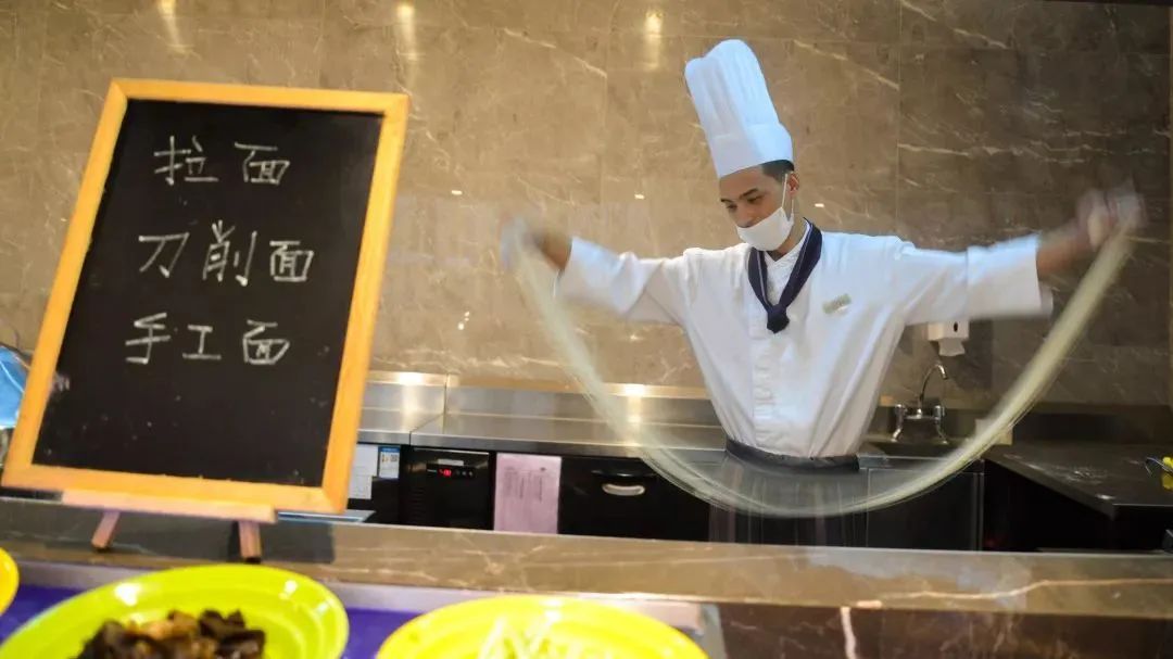 安格斯生蚝自助餐,深圳光明美爵酒店牛排自助餐