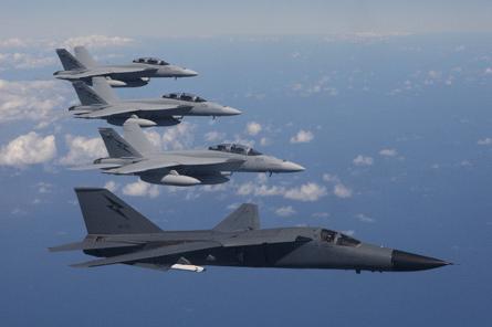 f14雄猫战机和他的飞行员们,f14雄猫战斗机永远的大猫