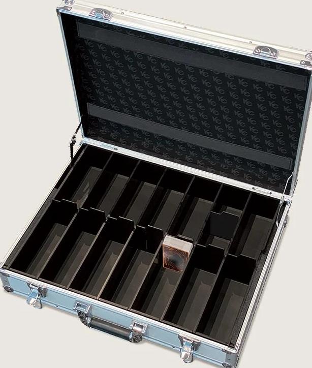 游戏王25周年青眼白龙合金版,游戏王科乐美在哪里买