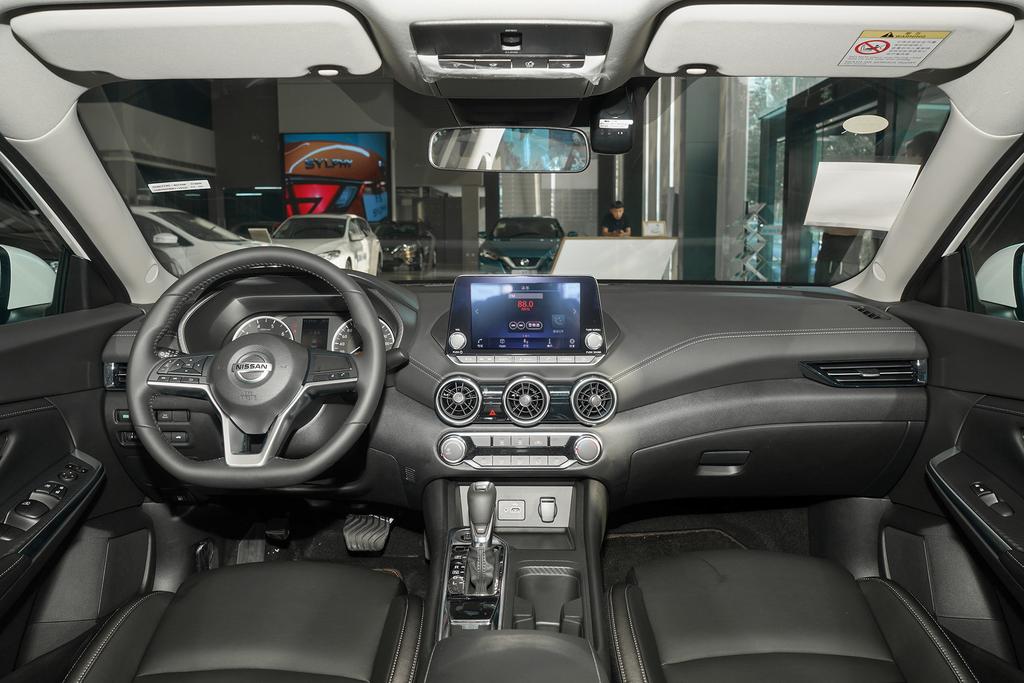 日产轩逸2013年还能卖多少钱,19年日产轩逸现在卖多少钱