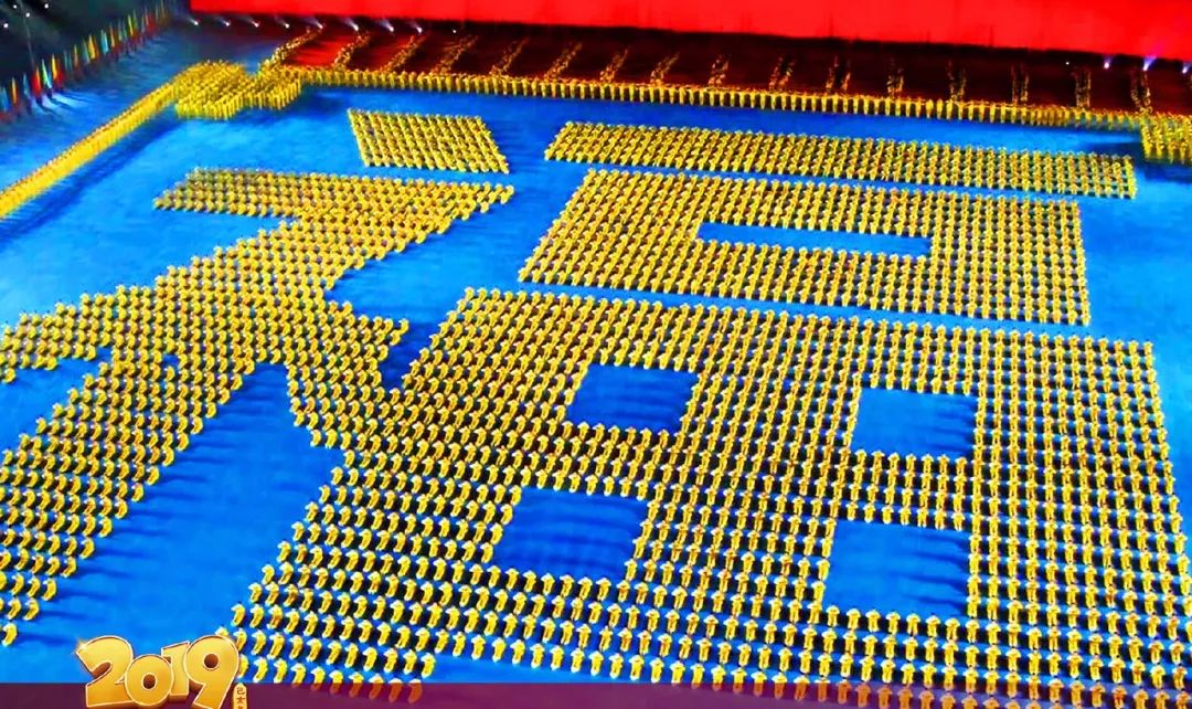 只要有中国春晚，宇宙大牌的红色衣服就不愁卖！