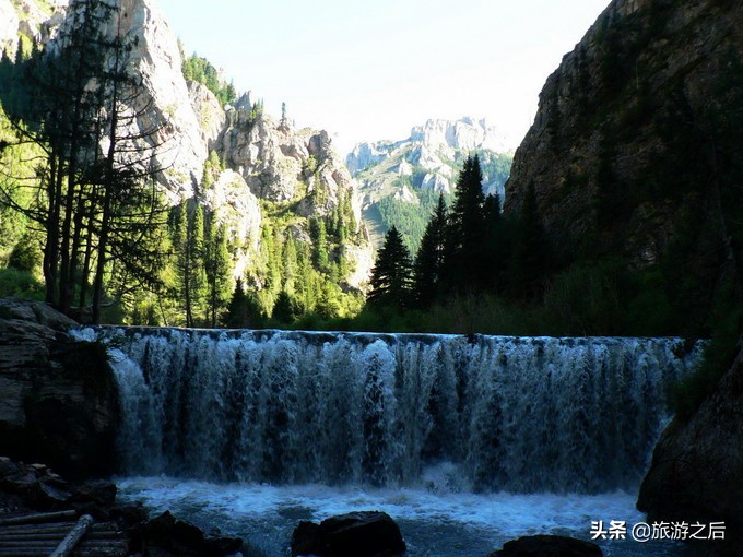 则岔石林风景区值得去吗,碌曲到则岔石林的路好走不
