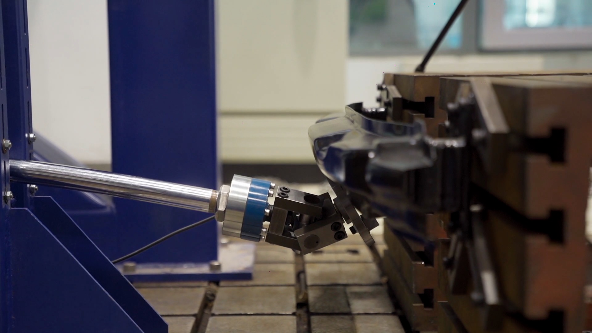 大指挥官和途昂尺寸对比,大指挥官拆车