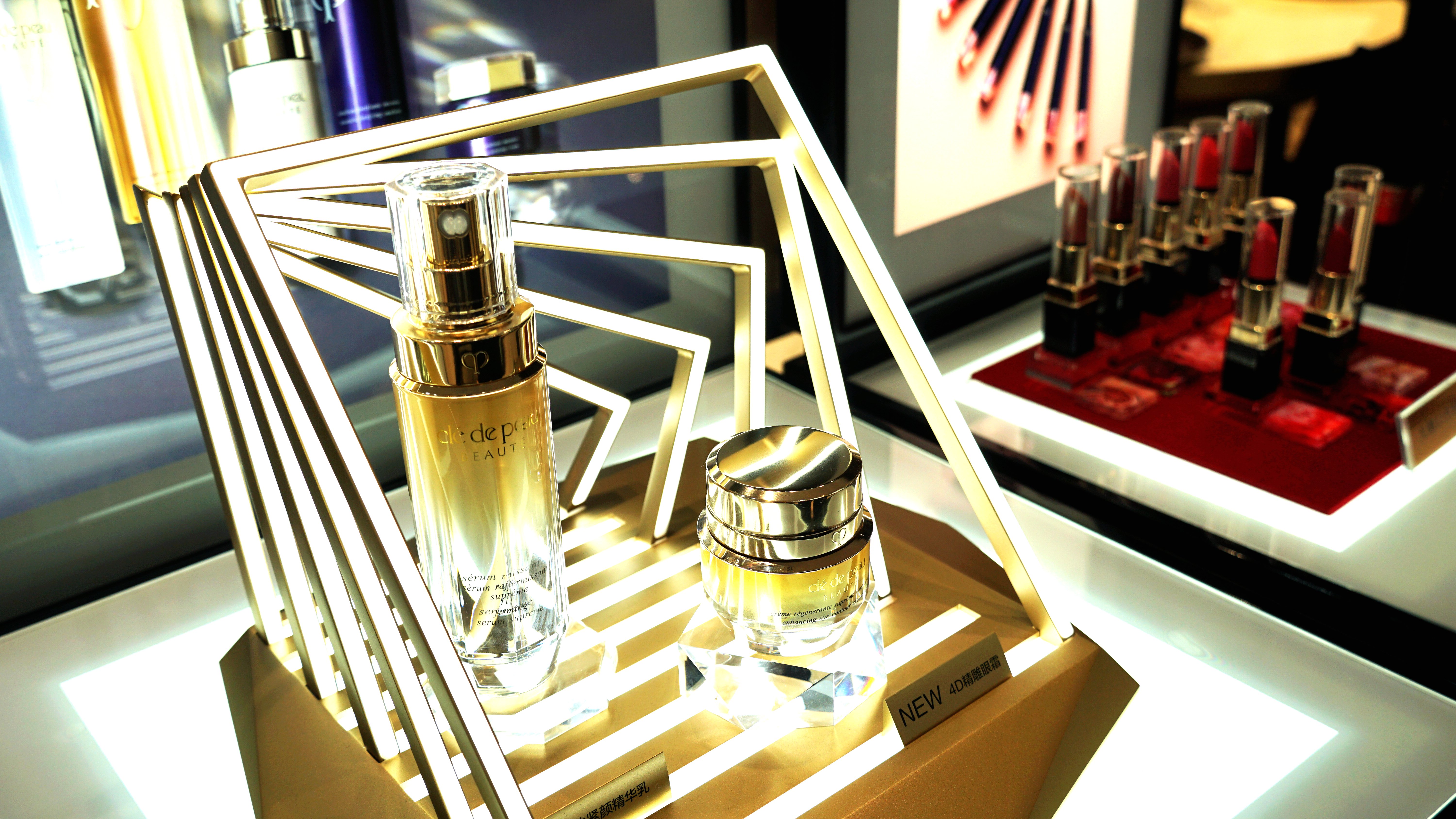 又一殿堂级美妆奢品登陆银川｜CPB肌肤之钥入驻银川新华百货
