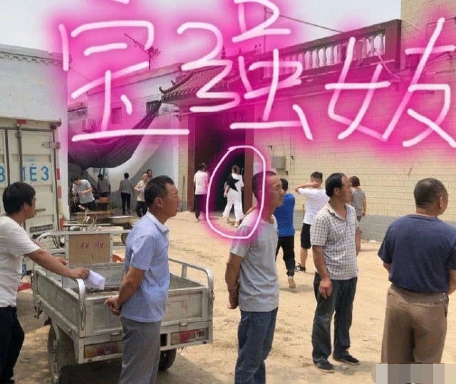 马蓉吐槽王宝强新女友“夜店咖”，别带坏儿子，网友：你是什么咖