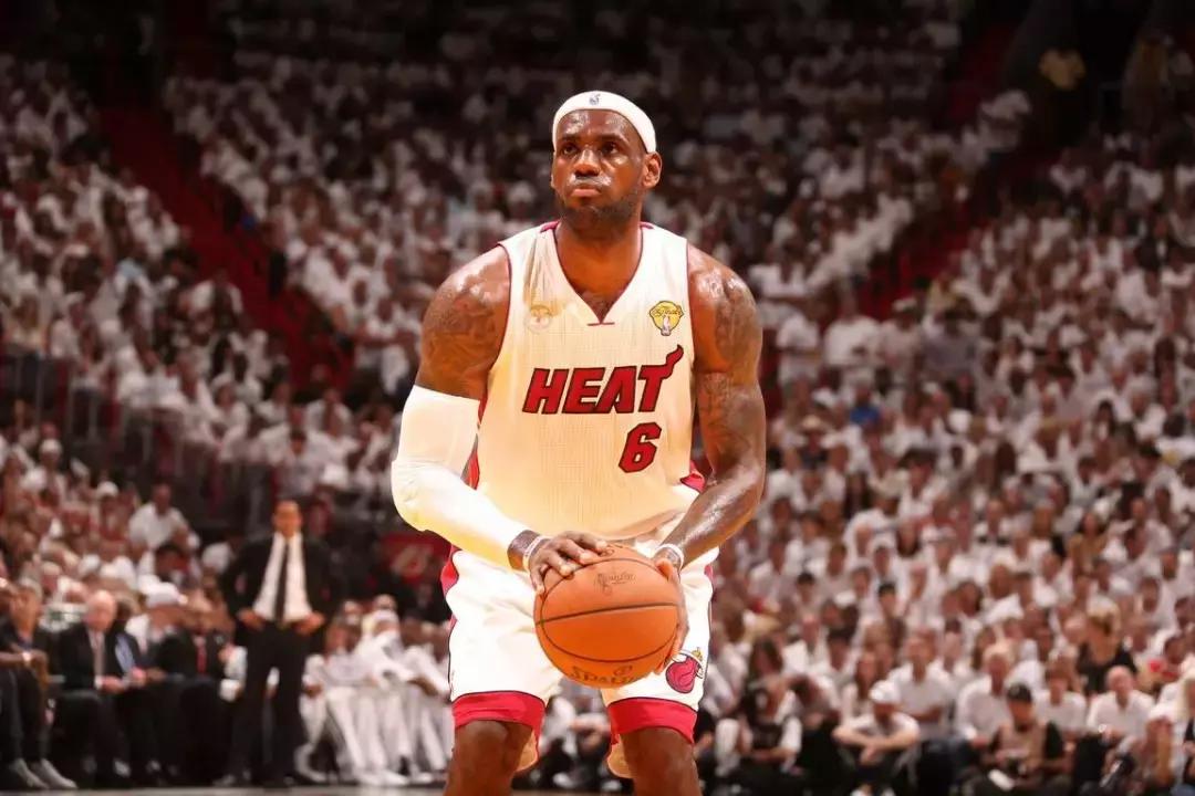 詹姆斯季后赛十佳绝杀,詹姆斯季后赛绝杀球集锦