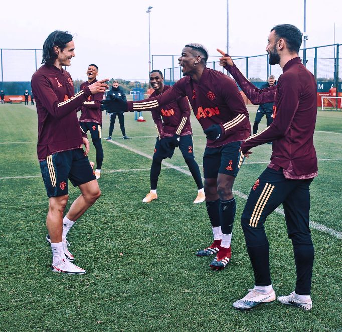 曼联紫色训练服,欧冠决赛皇马紫色训练服