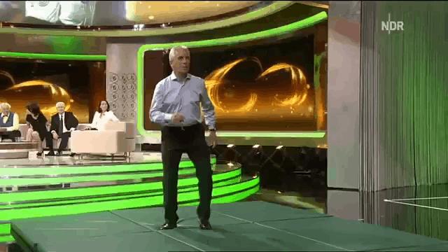 足球史最佳进球盖德穆勒,德国头球之王盖德穆勒