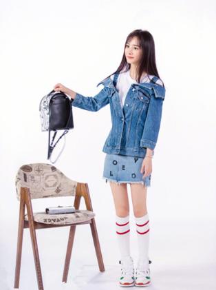 安以轩与吉娜同台比美,天天向上安以轩吉娜