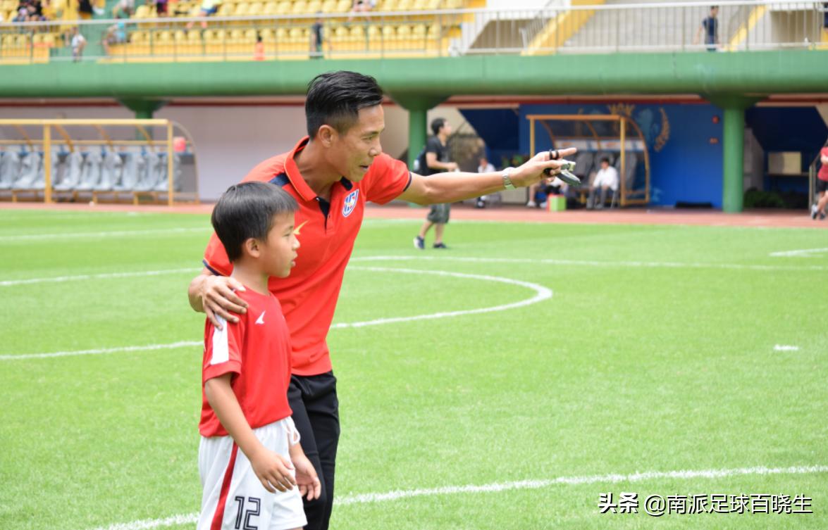渚犲琛岃皥璁虹煶鐮村ぉ,鑳″織鍐涗緺瀹㈣閲囪