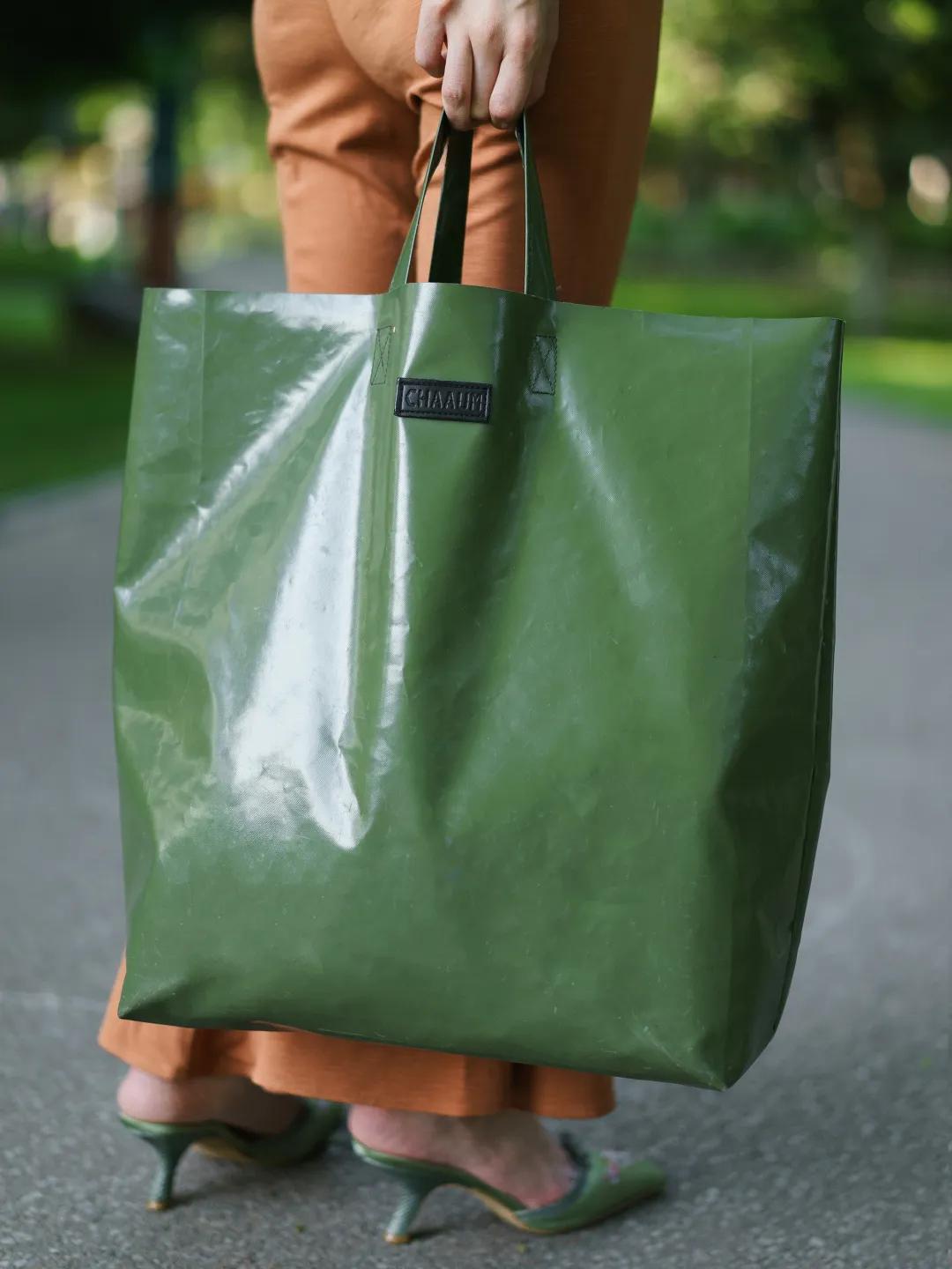 假日必须Get到的穿搭小心机！约上姐妹一起愉快的Shooping吧