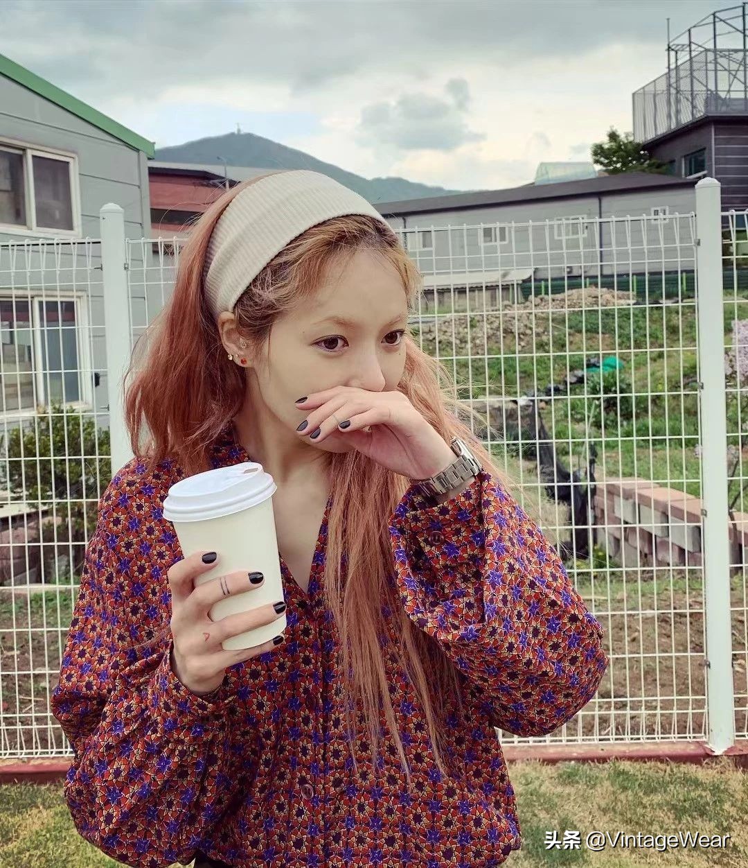 金泫雅的穿衣风格是什么,金泫雅ins大衣搭配