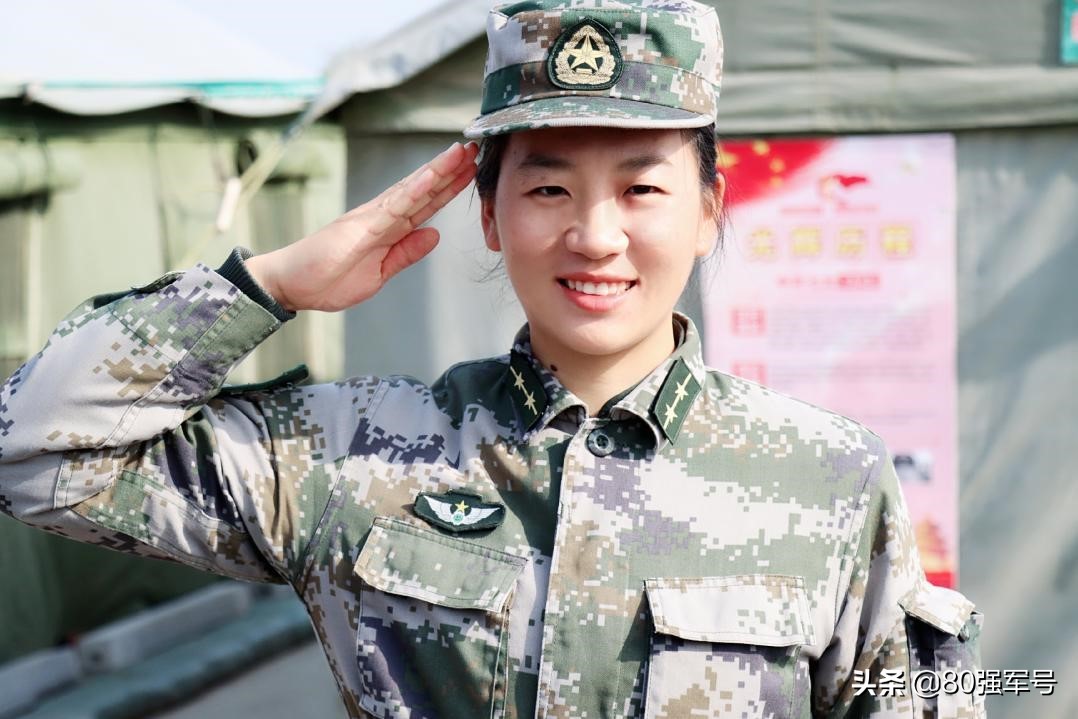 第一次穿军装,你还记得第一次穿军装的样子吗