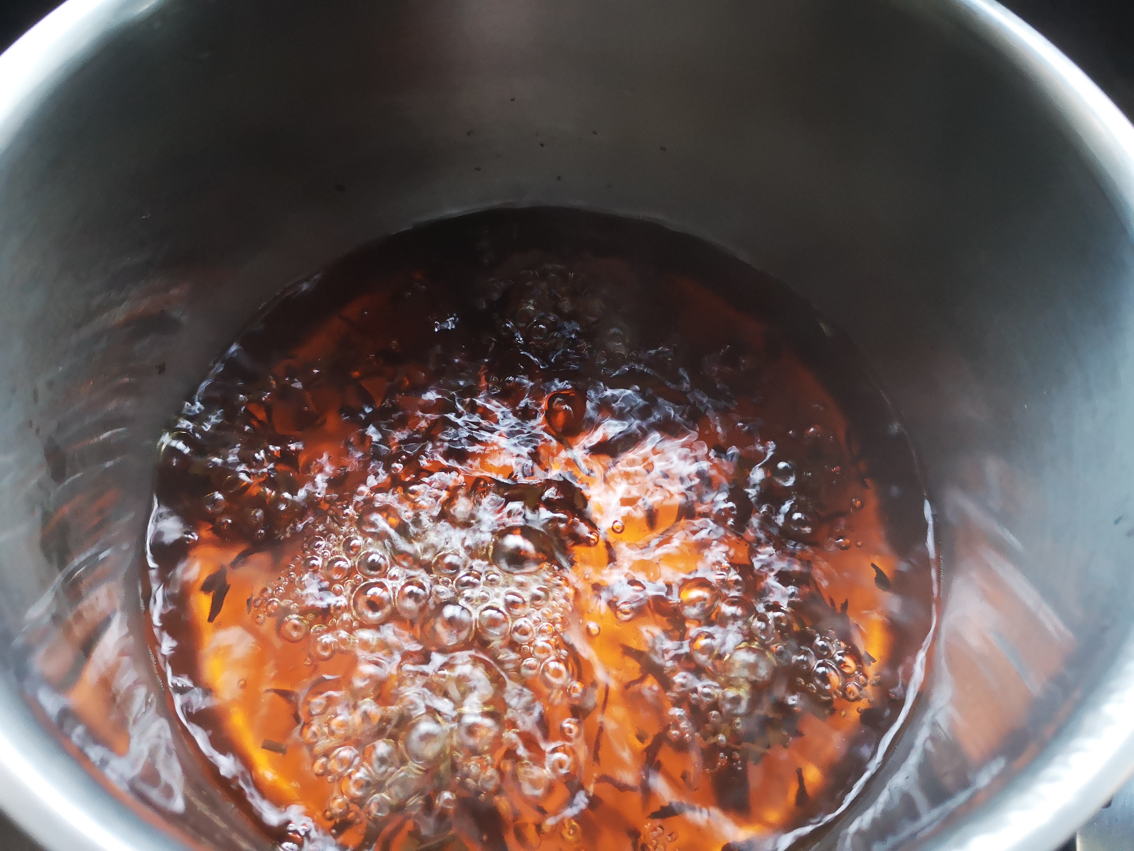 红茶金骏眉做奶茶的做法,金骏眉红茶做奶茶好喝