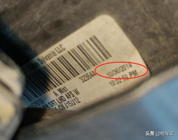 2万公里贬值80多万，45万买辆V8+6.4L的JEEP大切诺基SRT还值吗？