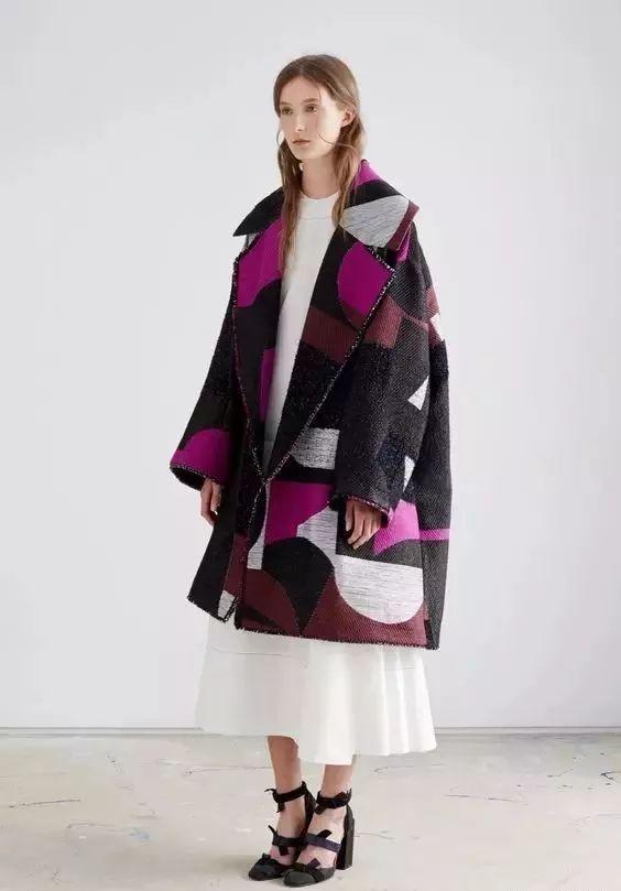 解构与重组设计图片,拼贴服装设计灵感